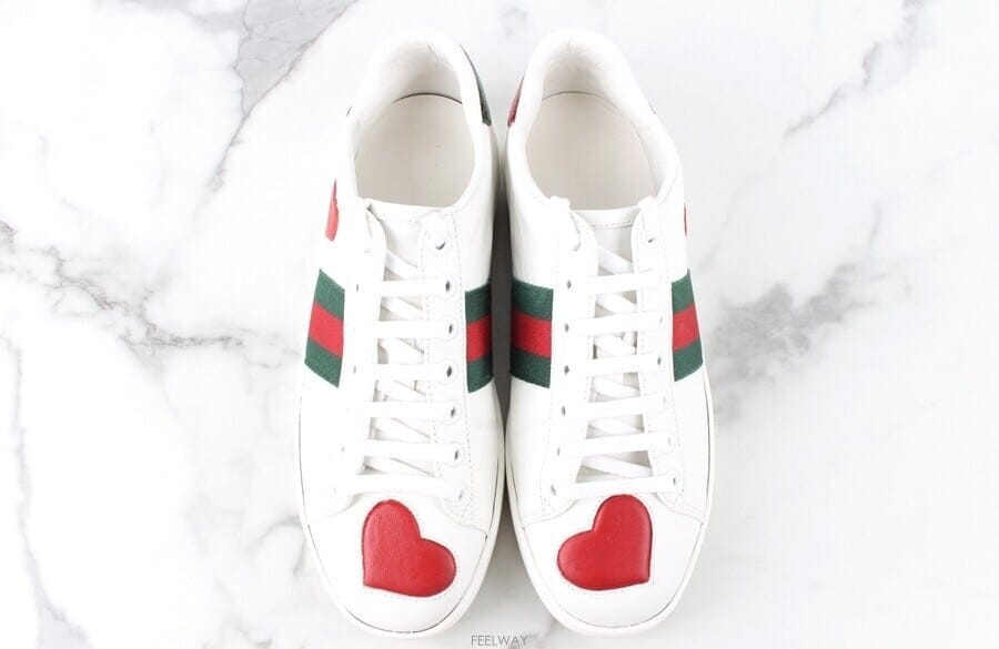 GUCCI ���� ��Ʈ ���̽� ����Ŀ�� 37(240)���� ��Ʈ ���̽� ����Ŀ�� 37(240)