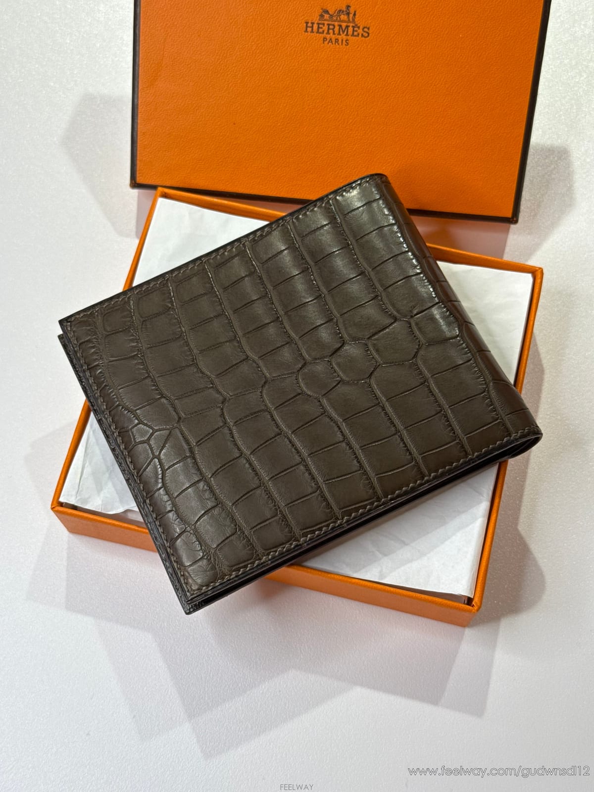 HERMES [�����׸� �Ż�] �����޽� MC2 ũ��Ŀ ������ ������ ����[�����׸� �Ż�] �����޽� MC2 ũ��Ŀ ������ ������ ����