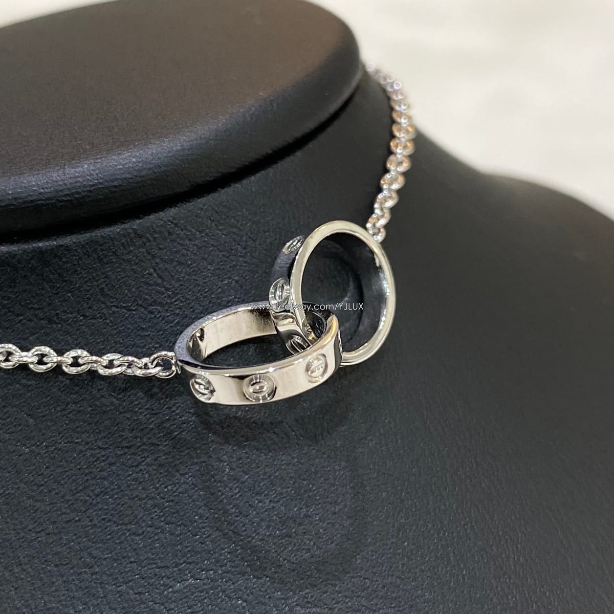 Cartier ��쿡 ���̺񷯺� ȭ��Ʈ��� ü�� ���� Y89380��쿡 ���̺񷯺� ȭ��Ʈ��� ü�� ���� Y89380