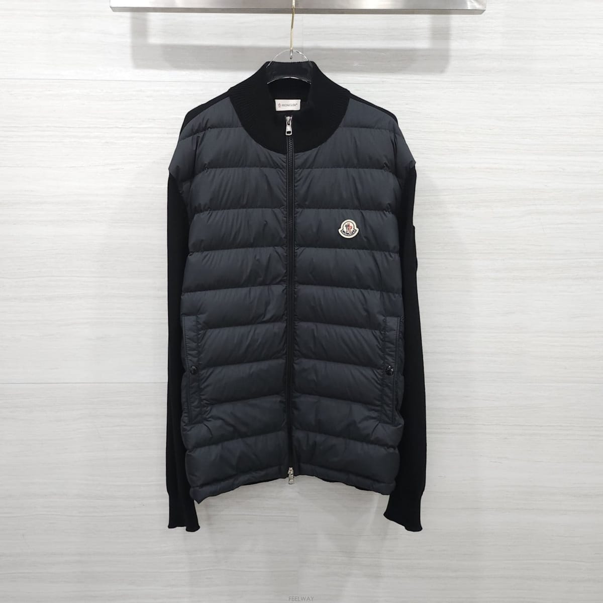 Moncler [������] XXL / ��Ŭ���� �ΰ� ��Ʈ �е� ���� 9B00020[������] XXL / ��Ŭ���� �ΰ� ��Ʈ �е� ���� 9B00020