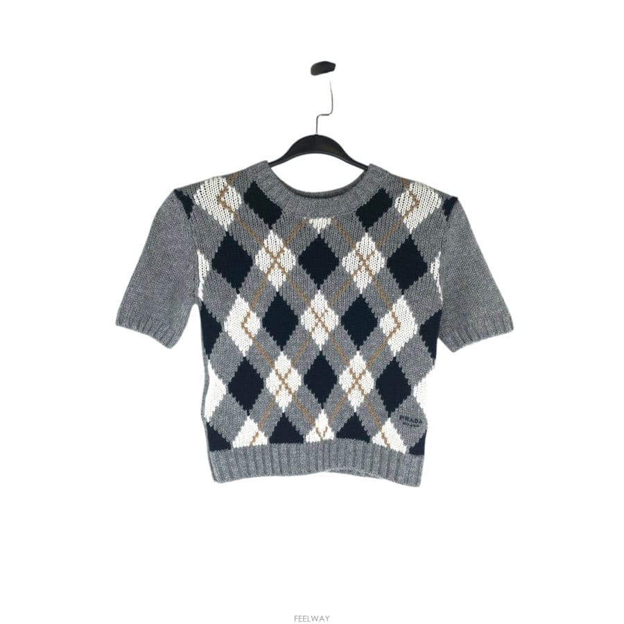 PRADA [�Ƹ�����] 36����� �ư��� ĳ�ù̾� ��Ʈ[�Ƹ�����] 36����� �ư��� ĳ�ù̾� ��Ʈ