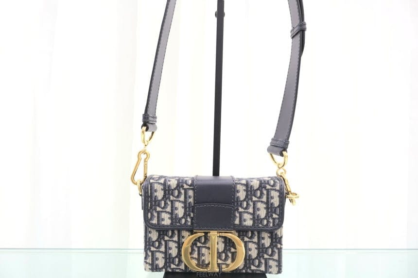 DIOR ��� ������ũ ��ī�� ������ 30 �ڽ� ����� M9204UTZQ ��ȭ��Ǯ�µ�� ������ũ ��ī�� ������ 30 �ڽ� ����� M9204UTZQ 