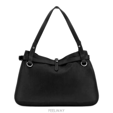 26 FW 미우미우 버클 스트랩 토트백 블랙 F0002 5BG3402IER