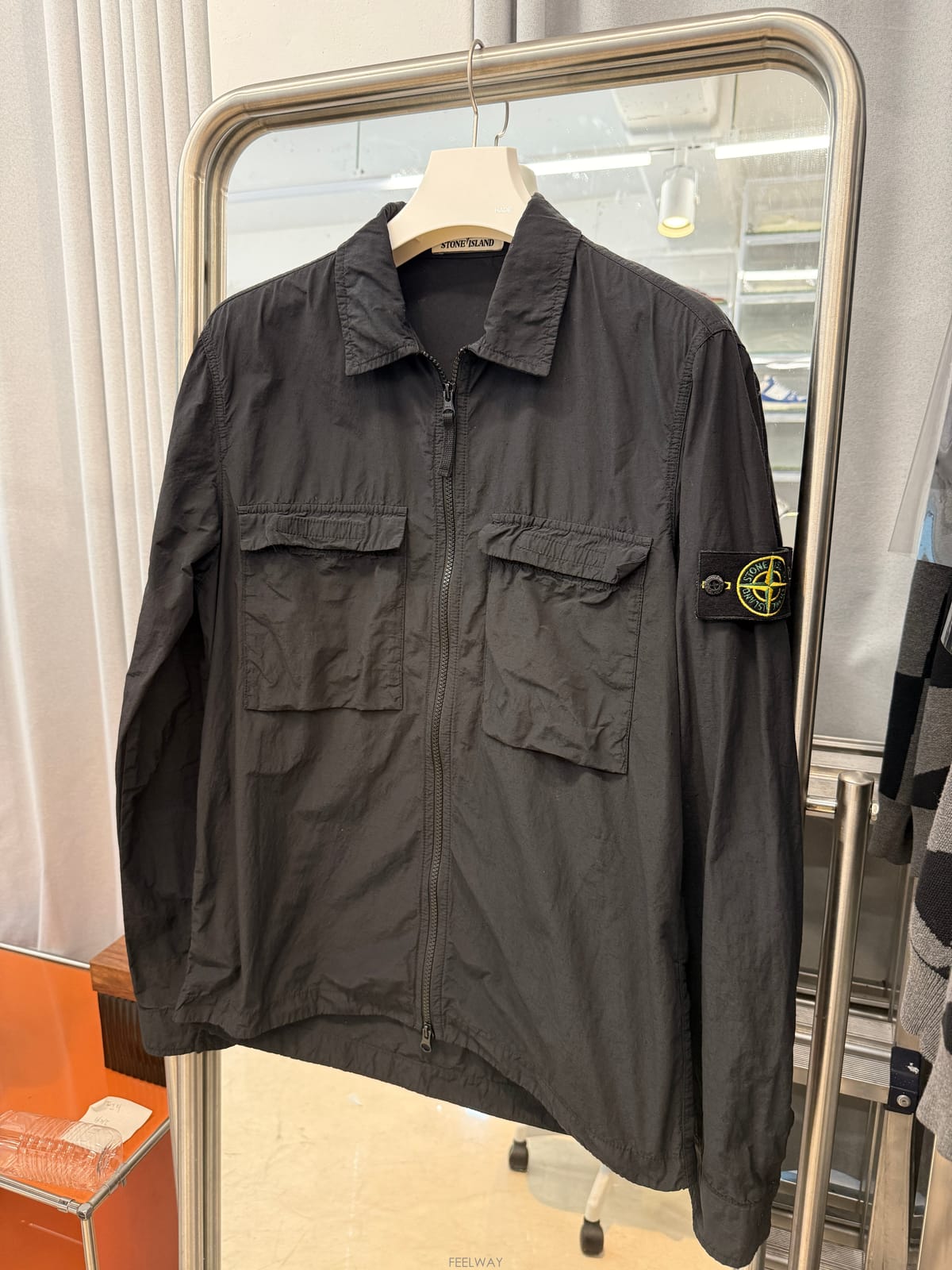 Stone Island [��ǰ]������Ϸ��� ���Ϸ� ������ ���� �������� ���� ���� M[��ǰ]������Ϸ��� ���Ϸ� ������ ���� �������� ���� ��