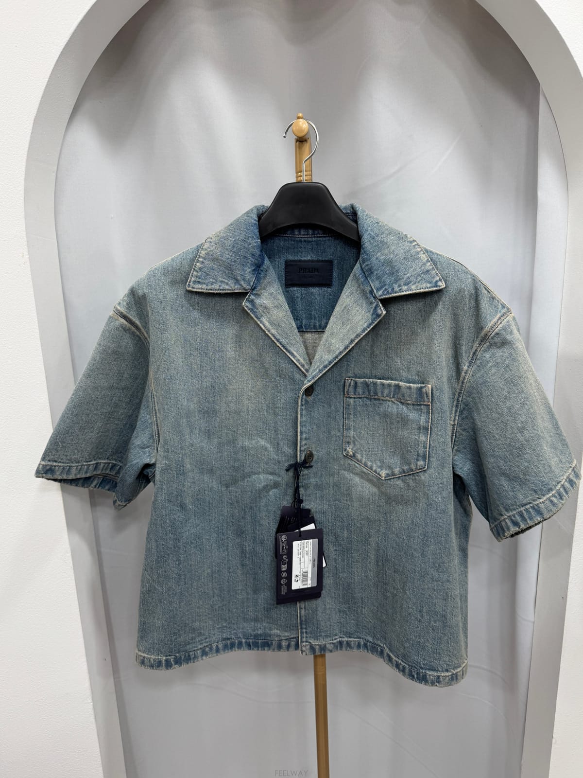PRADA ����� ���� ���� ���� M����� ���� ���� ���� M