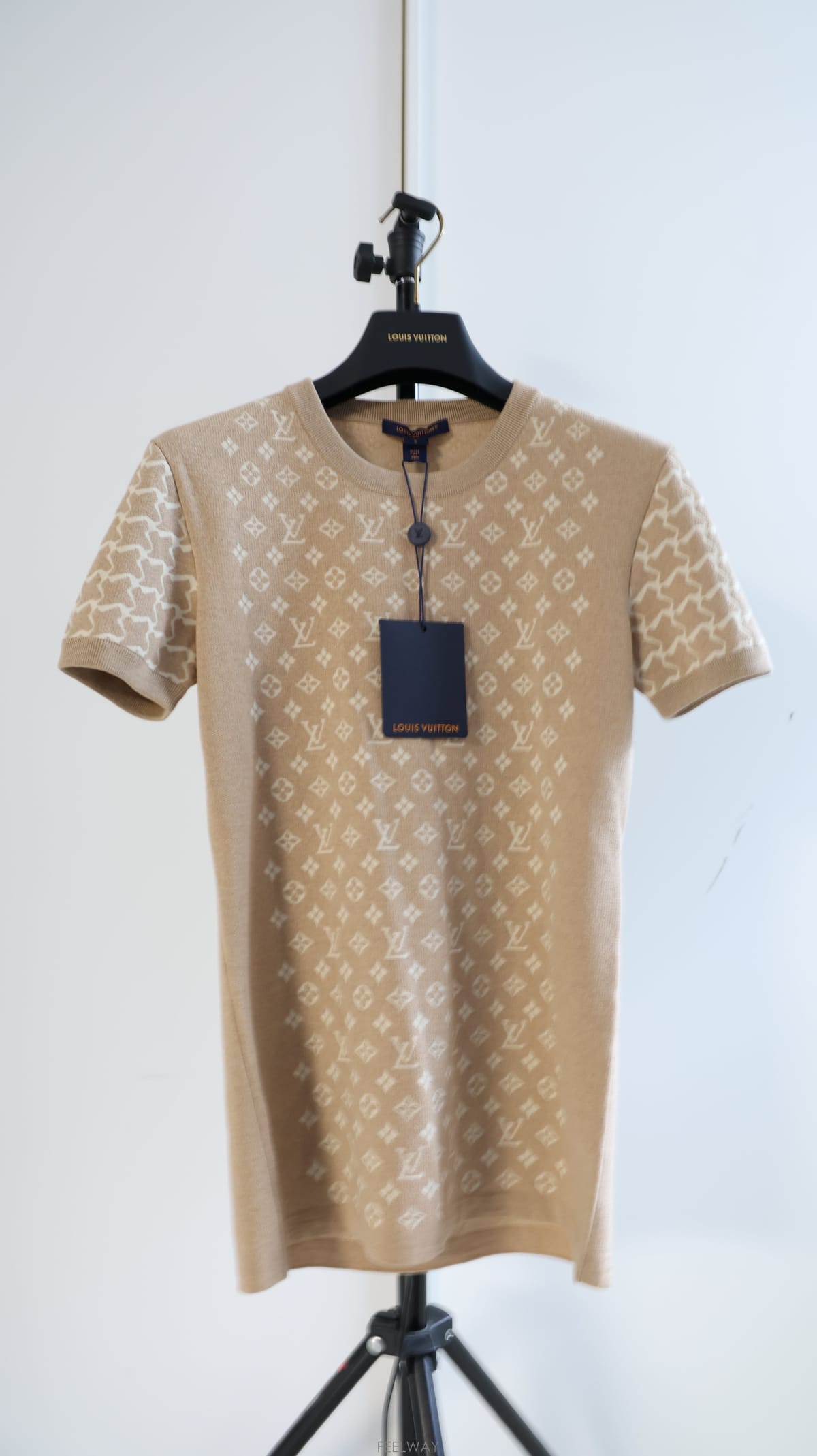 Louis Vuitton ���̺��� ���׷� ����� ��Ʈ �� 1AJEZV S ����ǰ���̺��� ���׷� ����� ��Ʈ �� 1AJEZV S ����ǰ