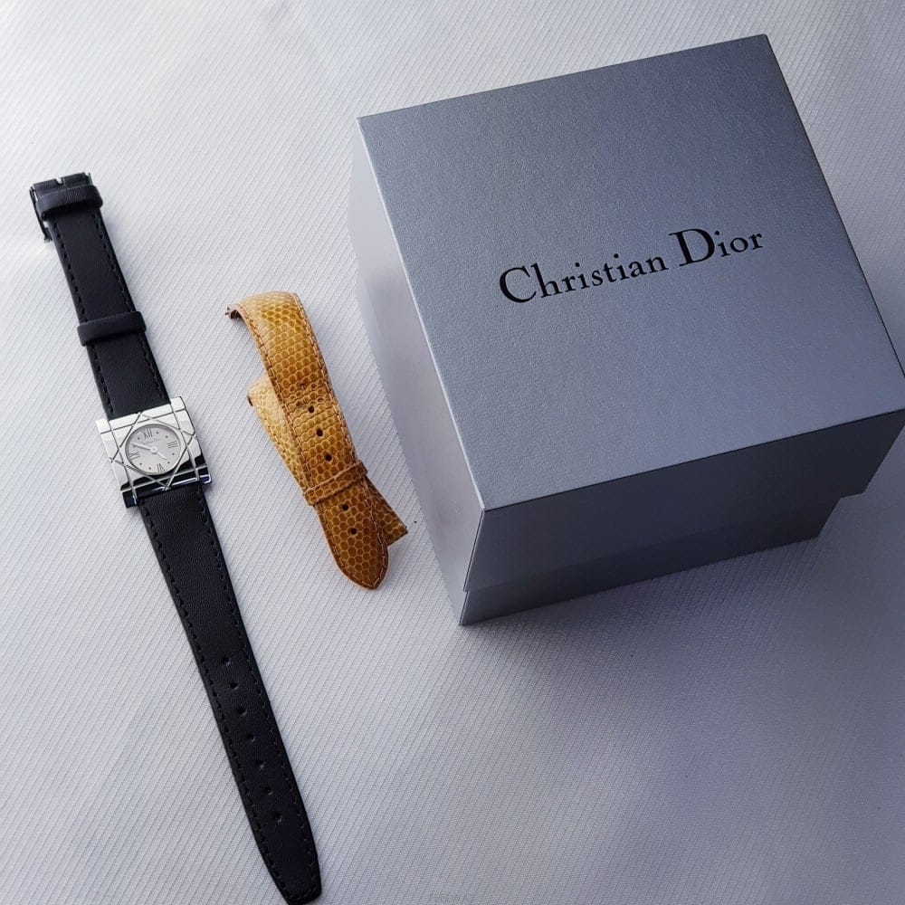 DIOR (�������)��ǰ�� ��ǰ ũ������ ��� D82-100 ��ǰ�ð�(�������)��ǰ�� ��ǰ ũ������ ��� D82-100 ��ǰ�ð�