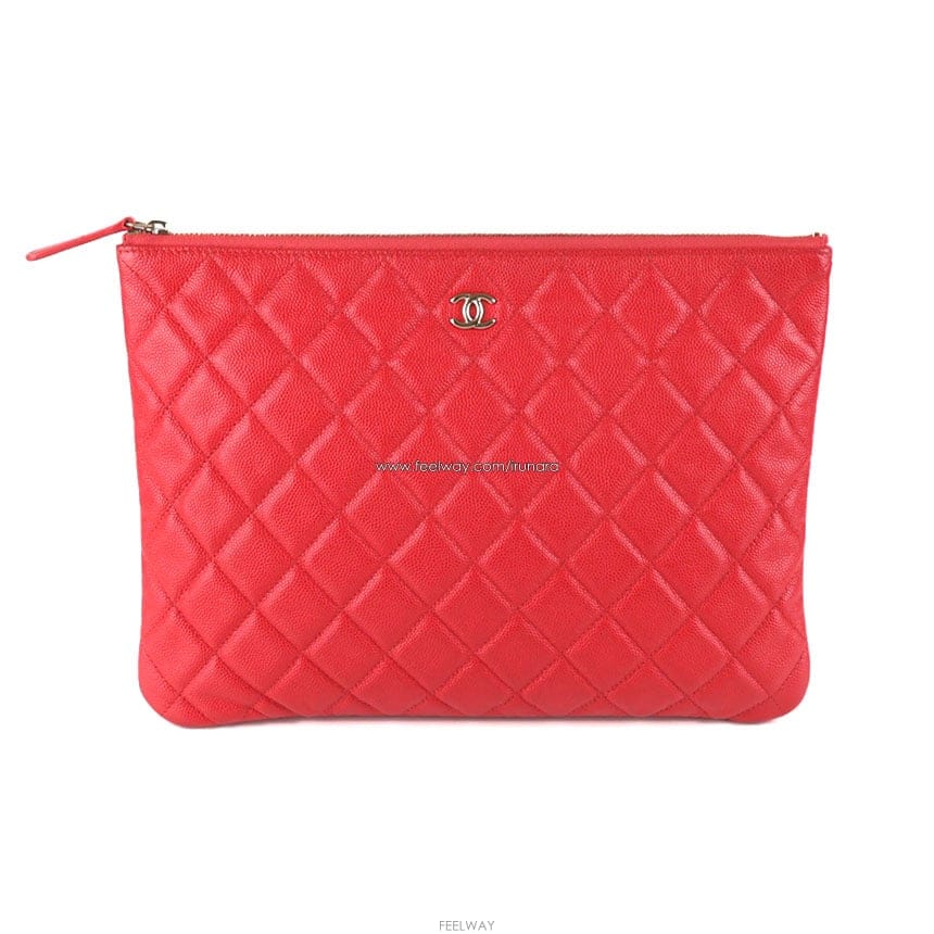 CHANEL [�߰���ǰ�ٿ�] ���� Ŭ���� ĳ��� �̵� Ŭ��ġ 29���� A82545[�߰���ǰ�ٿ�] ���� Ŭ���� ĳ��� �̵� Ŭ��ġ 29���� A