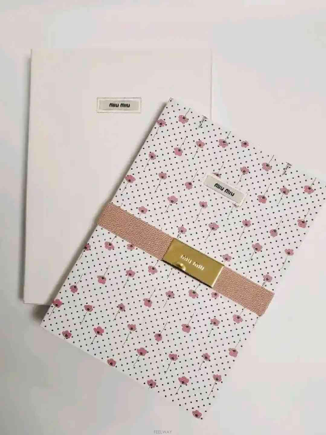 Miu Miu �̿�̿� �ö�� ��Ʈ 3�� ��Ʈ�̿�̿� �ö�� ��Ʈ 3�� ��Ʈ