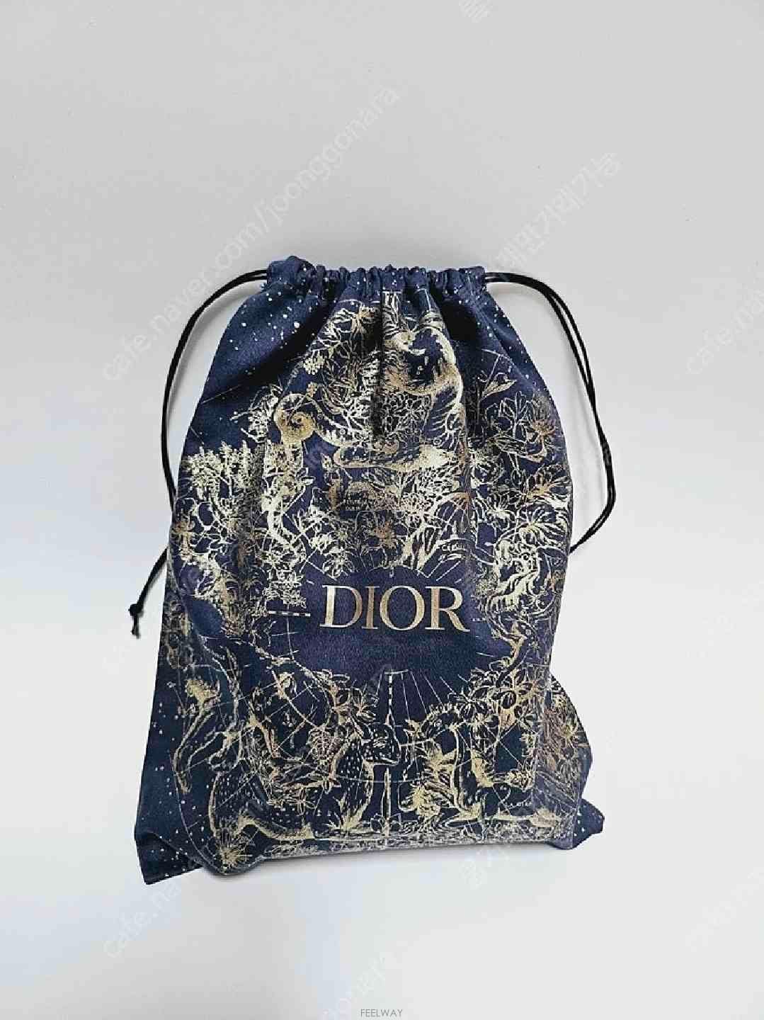DIOR ��� Ȧ������ ��Ʈ�� �Ŀ�ġ (��ǰ/����ǰ)��� Ȧ������ ��Ʈ�� �Ŀ�ġ (��ǰ/����ǰ)