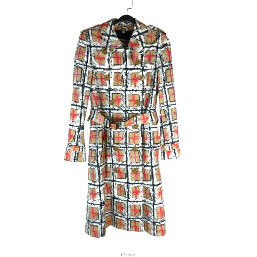 Burberry [�Ƹ�����]38������ �׷���Ƽ üũ Ʈ��ġ ��Ʈ4071791[�Ƹ�����]38������ �׷���Ƽ üũ Ʈ��ġ ��Ʈ4071791