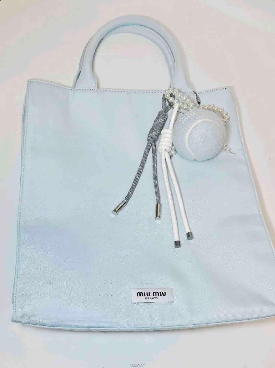 Miu Miu �̿�̿�(MIU MIU) ��Ƽ ��� ���� ���� ��Ʈ�� / �̱� ���� �����̿�̿�(MIU MIU) ��Ƽ ��� ���� ���� ��Ʈ�� / �̱� ��