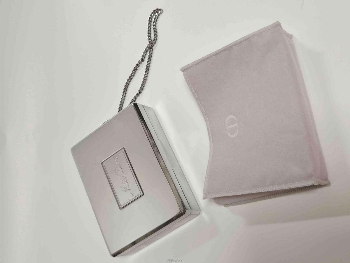 DIOR �̽���� Ŭ��ġ �ȷ�Ʈ�̽���� Ŭ��ġ �ȷ�Ʈ