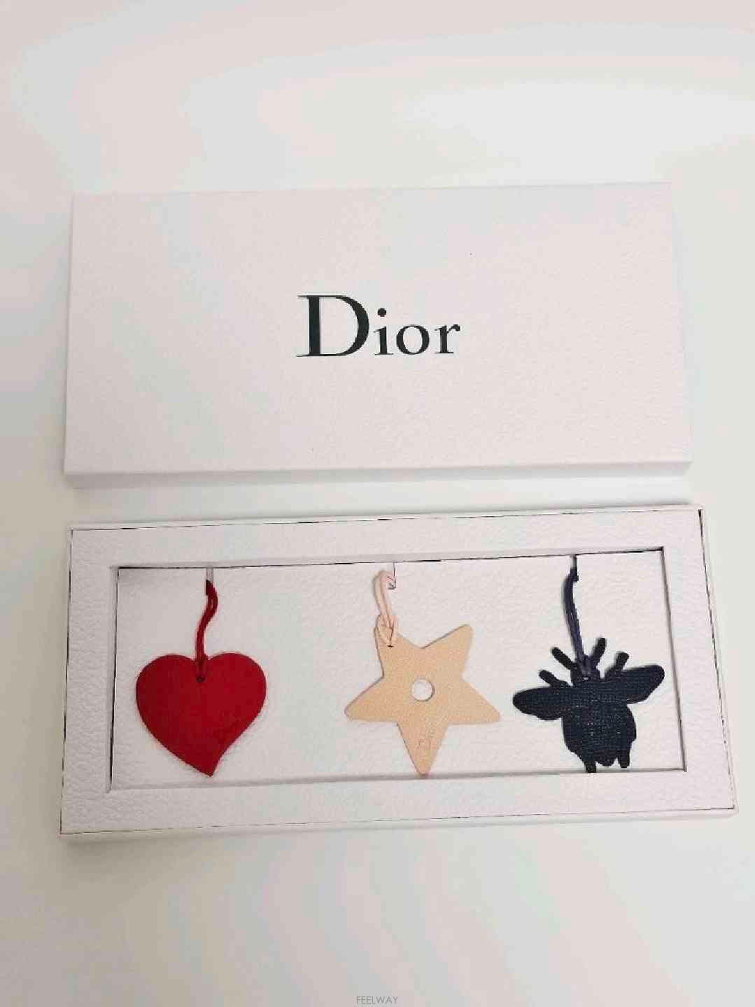 DIOR ��� ���� �� 3�� ��Ʈ��� ���� �� 3�� ��Ʈ