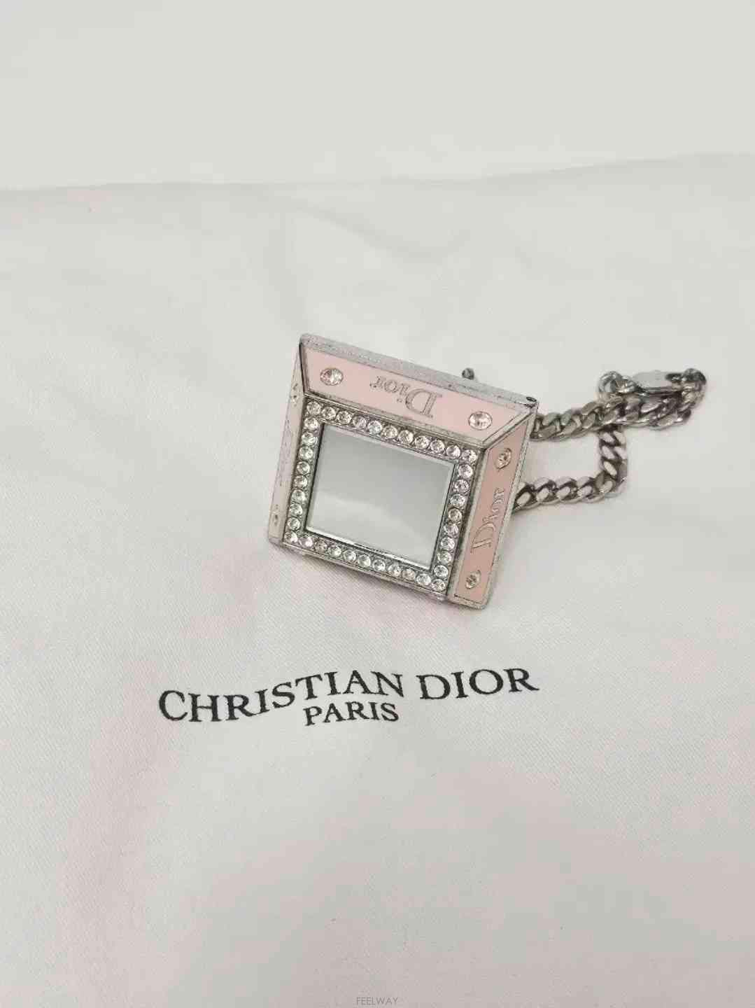 DIOR ��� ���۷ν� �������� �� ���̽���� ���۷ν� �������� �� ���̽�