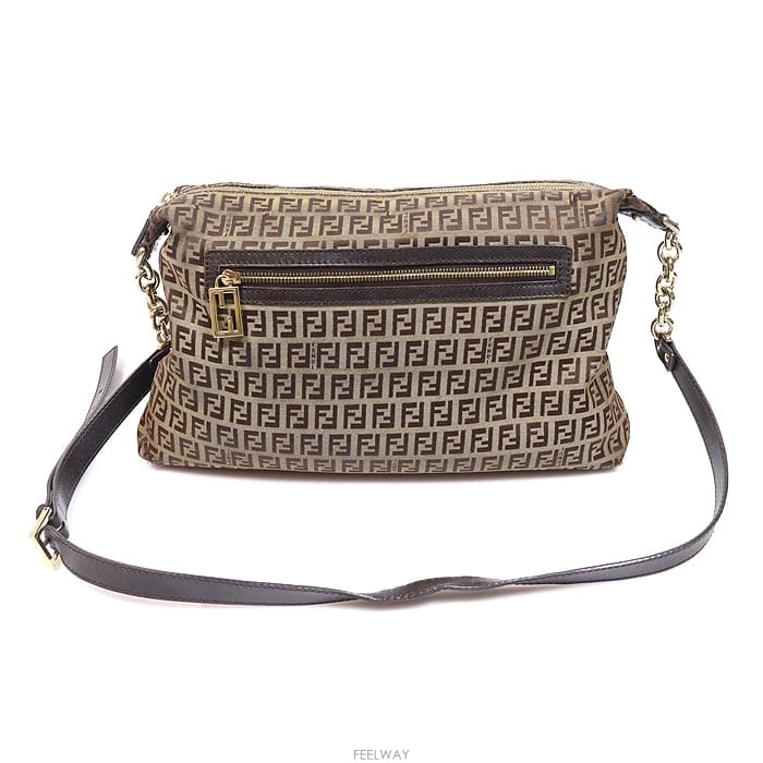 FENDI Fendi(���) 8BT182 FF�ΰ� �ڰ��� ��ī ũ�ν���Fendi(���) 8BT182 FF�ΰ� �ڰ��� ��ī ũ�ν���