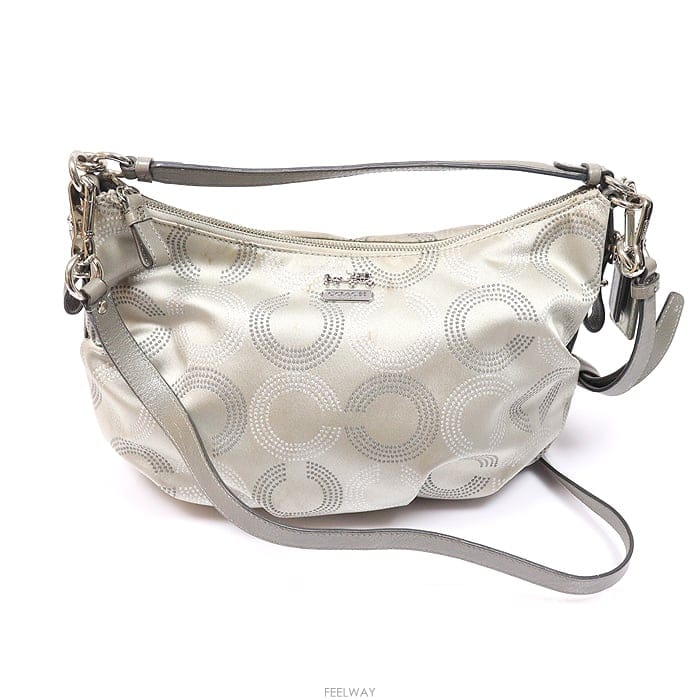 Coach Coach(��ġ) F15929 �׷��� �к긯 �ñ״�ó �޵� ��Ʈ �ɾ�Ʈ �����ͺ� 2WAYCoach(��ġ) F15929 �׷��� �к긯 �ñ״�ó �޵� ��Ʈ 