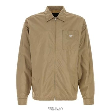 26 FW 프라다 로고 플라크 집업 자켓 F034X SC847SOOO1WQ9