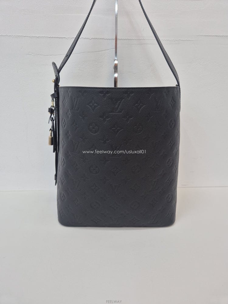 Louis Vuitton [�߰� ��ǰ ������ �����] ���̺��� �������� ���� GM M13044[�߰� ��ǰ ������ �����] ���̺��� �������� ���� GM M1