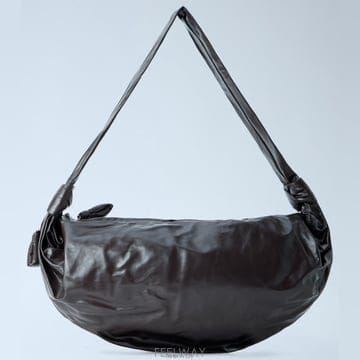 26 FW L Soft Croissant 라지 소프트 크루아상 숄더백 브라운 BG0027 LL0028 BR490