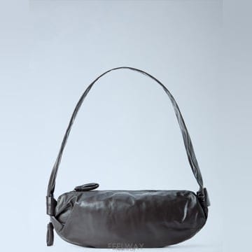 26 FW M Soft Croissant 미디엄 소프트 크루아상 숄더백 브라운 BG0091 LL0028 BR490