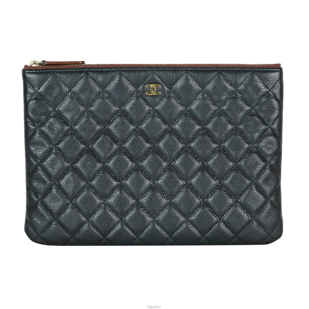 CHANEL [�Ƹ�����]�̵� ���� Ŭ���� ĳ��� Ŭ��ġ��A82545[�Ƹ�����]�̵� ���� Ŭ���� ĳ��� Ŭ��ġ��A82545