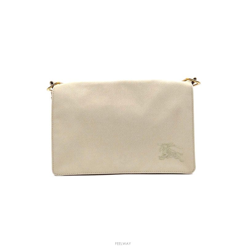 Burberry ������ Ʈ��ġ ũ�ν��ٵ�� L587346������ Ʈ��ġ ũ�ν��ٵ�� L587346