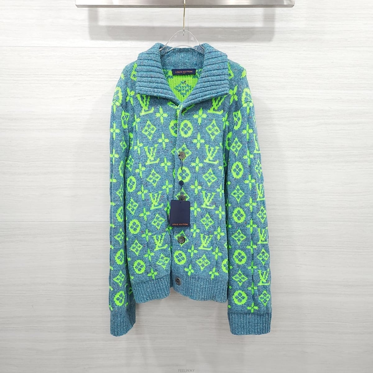 Louis Vuitton [������] (����ǰ) XXL / ���̺��� �ñ״�ó ���׷� ����� 1A9T8A[������] (����ǰ) XXL / ���̺��� �ñ״�ó ���׷� ��