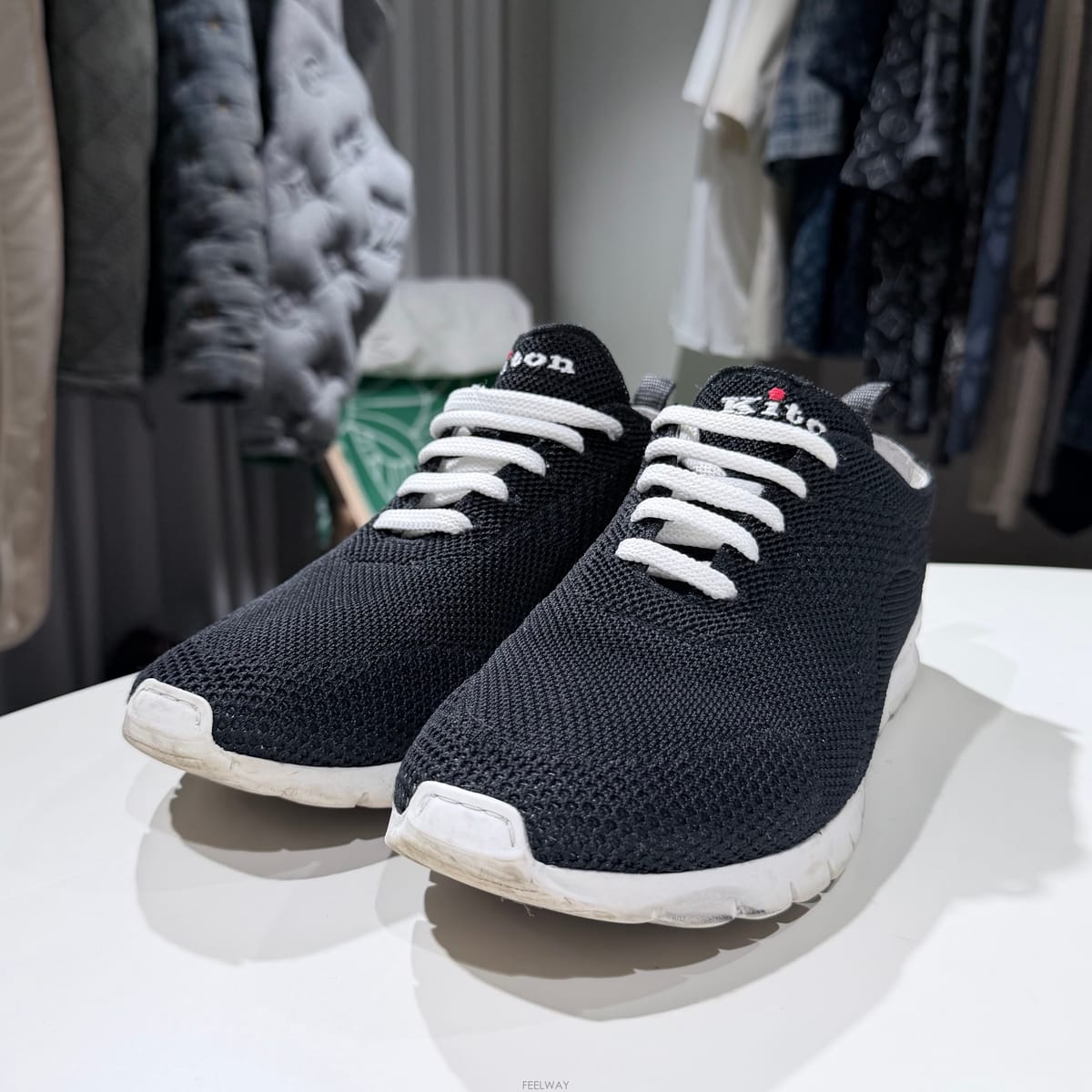 Kiton (A��/8.5) / Ű�� ��ư �޽� ����Ŀ�� ����(A��/8.5) / Ű�� ��ư �޽� ����Ŀ�� ����