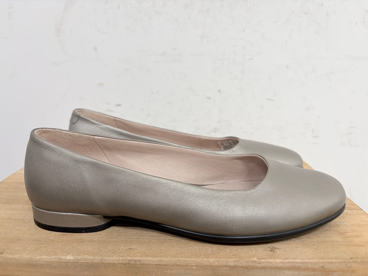 ecco ���� ���� �÷����� 240���� ���� �÷����� 240