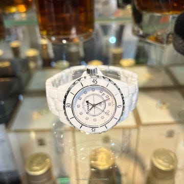 CHANEL (���� ���̾� ������Ʈ) ���� J12 33mm ȭ��Ʈ �޸�(���� ���̾� ������Ʈ) ���� J12 33mm ȭ��Ʈ �޸�