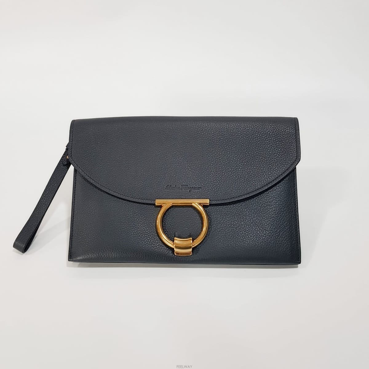 Ferragamo ��󰡸� ��ġ�� ���� Ŭ��ġ����󰡸� ��ġ�� ���� Ŭ��ġ��