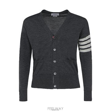 Thom Browne ����� �ñ״�ó 4�� �ø��� �� ���������� �ñ״�ó 4�� �ø��� �� �����