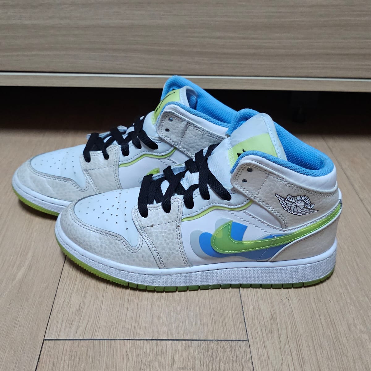 Nike ����Ű ���� ����1 �̵� SE ����Ʈ ����� �Ƶ� ���뽺��Ŀ�� 230(��������)����Ű ���� ����1 �̵� SE ����Ʈ ����� �Ƶ� ���뽺��