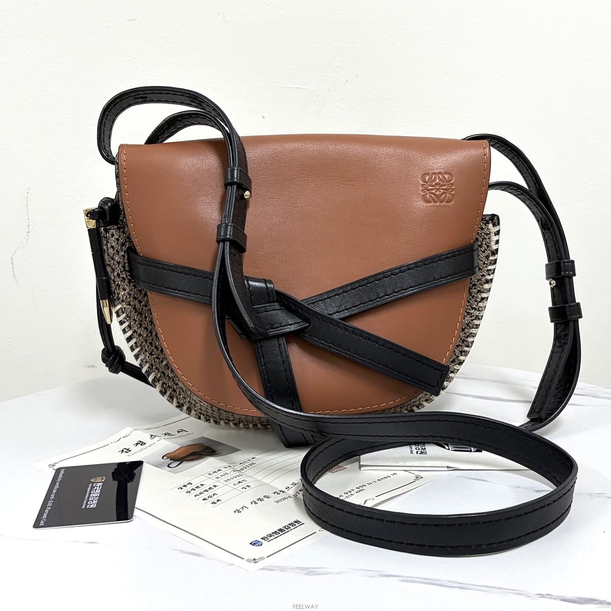 Loewe [�����Ϸ�] �ο��� Ʈ���� ����Ʈ�� ũ�ν��� ����[�����Ϸ�] �ο��� Ʈ���� ����Ʈ�� ũ�ν��� ����