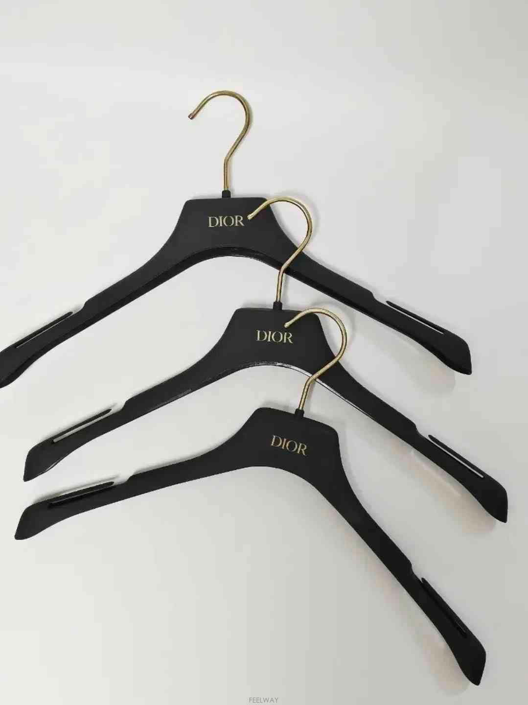 DIOR ��� �ʰ��� (������ 39) / ���� �Ǹŵ�� �ʰ��� (������ 39) / ���� �Ǹ�