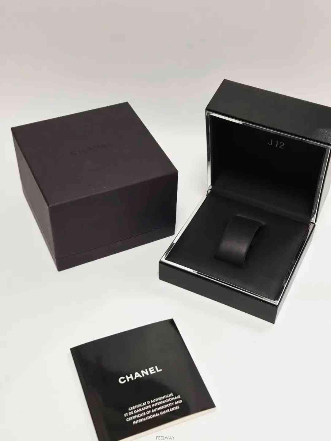 CHANEL ���� J12 �ð� ���̽� + �Ϸ����� J12 �ð� ���̽� + �Ϸ�