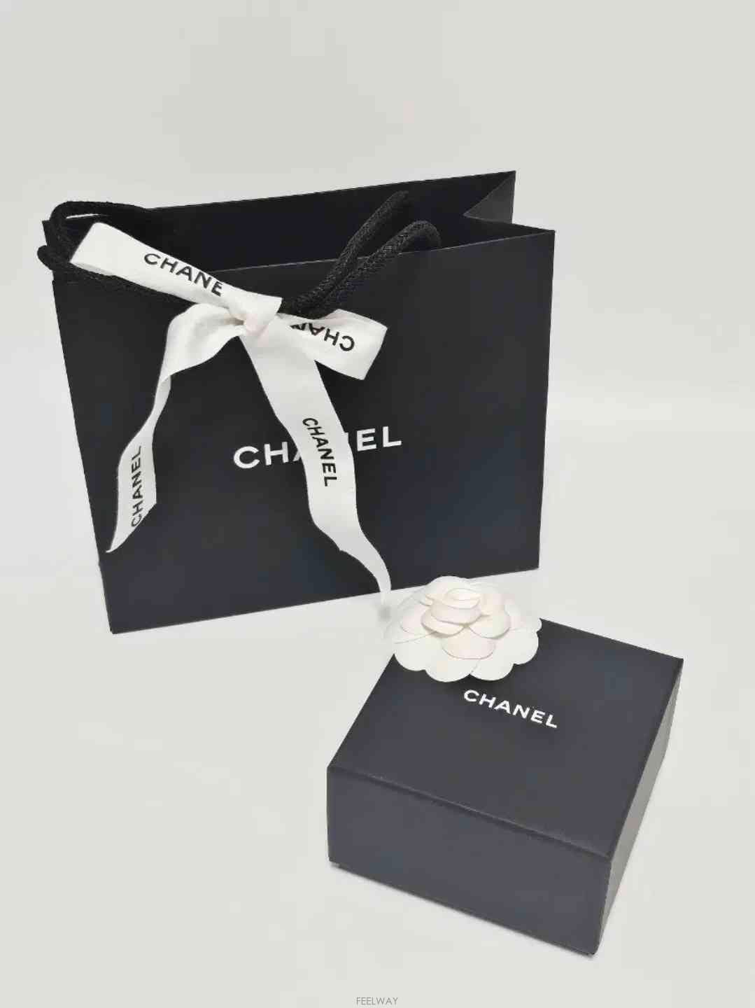 CHANEL ����  �ڽ� & ���ι� ��Ʈ �Ǹ� (�Ǽ��縮��)����  �ڽ� & ���ι� ��Ʈ �Ǹ� (�Ǽ��縮��)