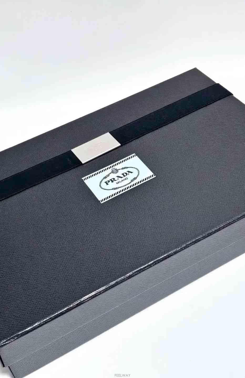 PRADA ����� ȣ���� �ڽ������ ȣ���� �ڽ�