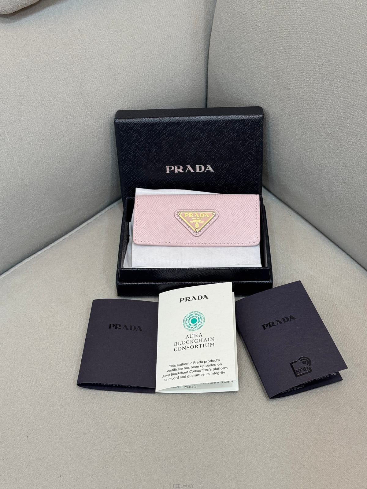 PRADA ����ǰ�� ����� ���ǾƳ� ���� ī����������ǰ�� ����� ���ǾƳ� ���� ī������