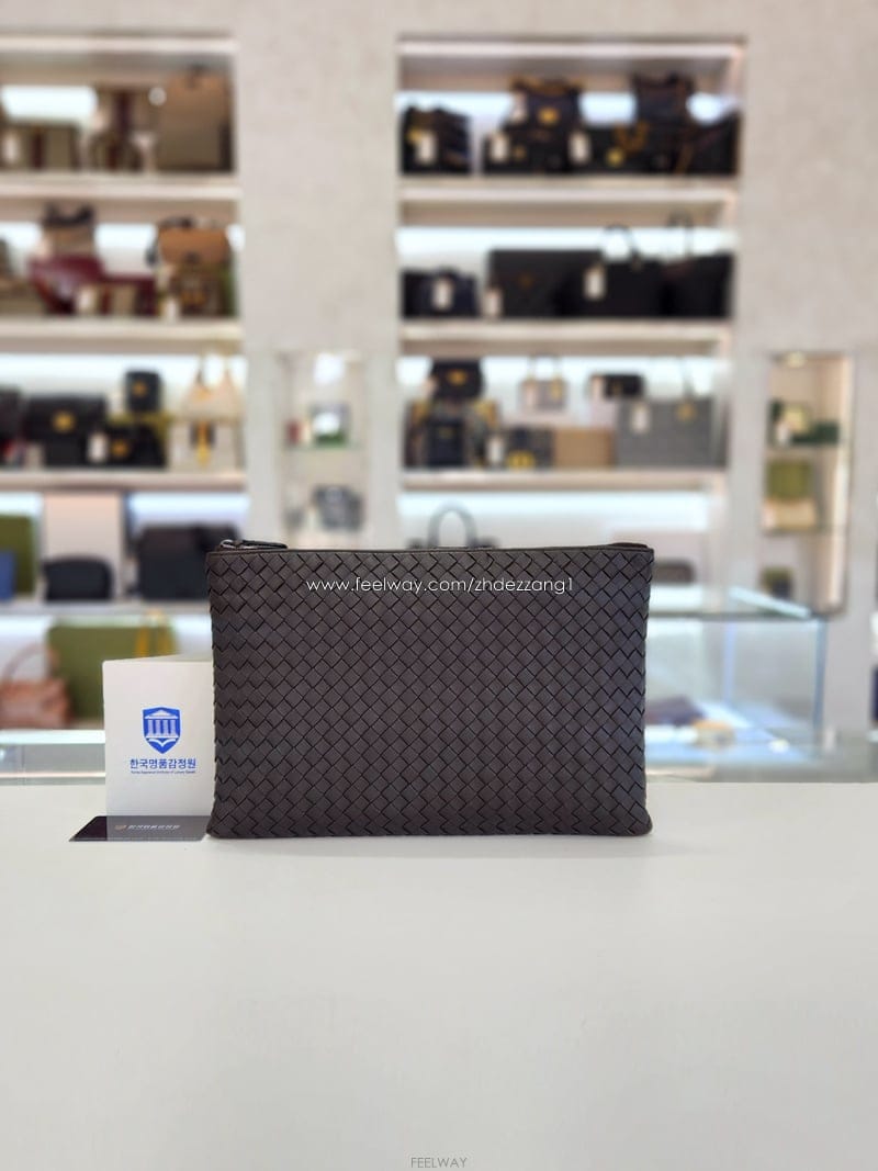 Bottega Veneta ���װ�����Ÿ ��Ʈ��ġ���� ��ũ���� Ŭ��ġ�麸�װ�����Ÿ ��Ʈ��ġ���� ��ũ���� Ŭ��ġ��