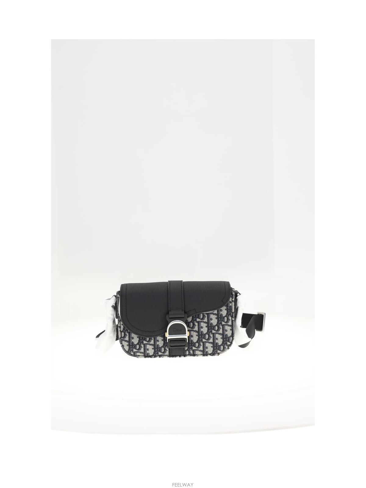 DIOR [B1] ��� �ȹ� 2ADCA662YKV ũ�ν��� ����� �޽��� ���� 2ADCA662YKV27E[B1] ��� �ȹ� 2ADCA662YKV ũ�ν��� ����� �޽��� ����