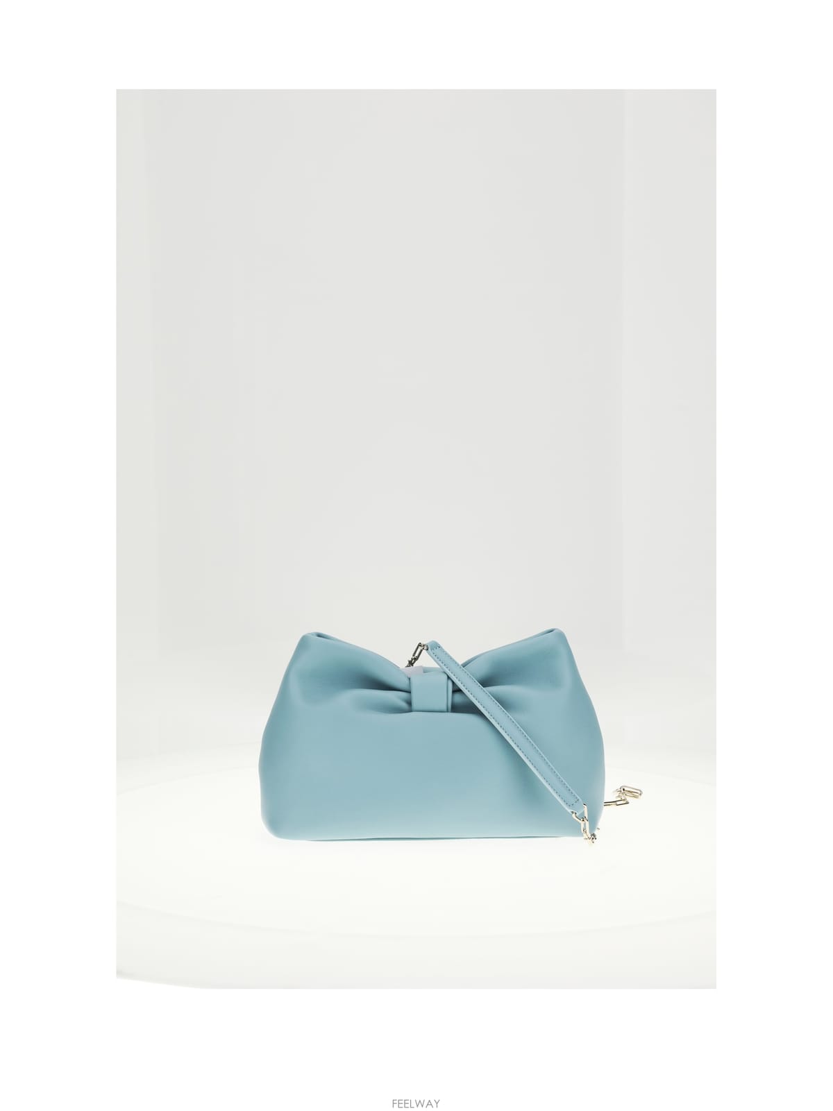 DIOR [B1] ũ������ ��� M0715OUQO Ŭ��ġ�� �Ŀ�ġ �ڵ�� ���� M0715OUQO36Z[B1] ũ������ ��� M0715OUQO Ŭ��ġ�� �Ŀ�ġ �ڵ�� ��