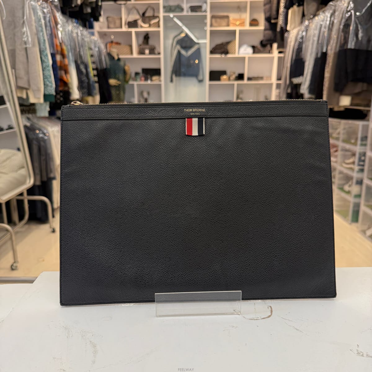 Thom Browne ����� ���� Ŭ��ġ �̵������� ���� Ŭ��ġ �̵��
