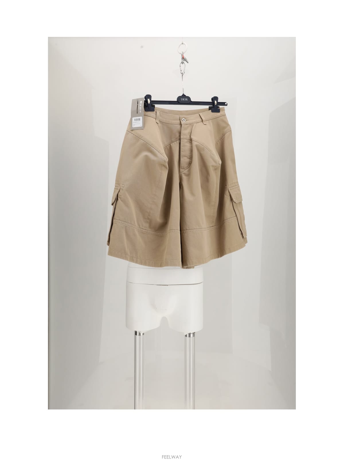 DIOR [B1] ��� �ȹ� 683D188A3140 �ݹ��� ���� ���� ���� 683D188A3140181[B1] ��� �ȹ� 683D188A3140 �ݹ��� ���� ���� ���� 683D