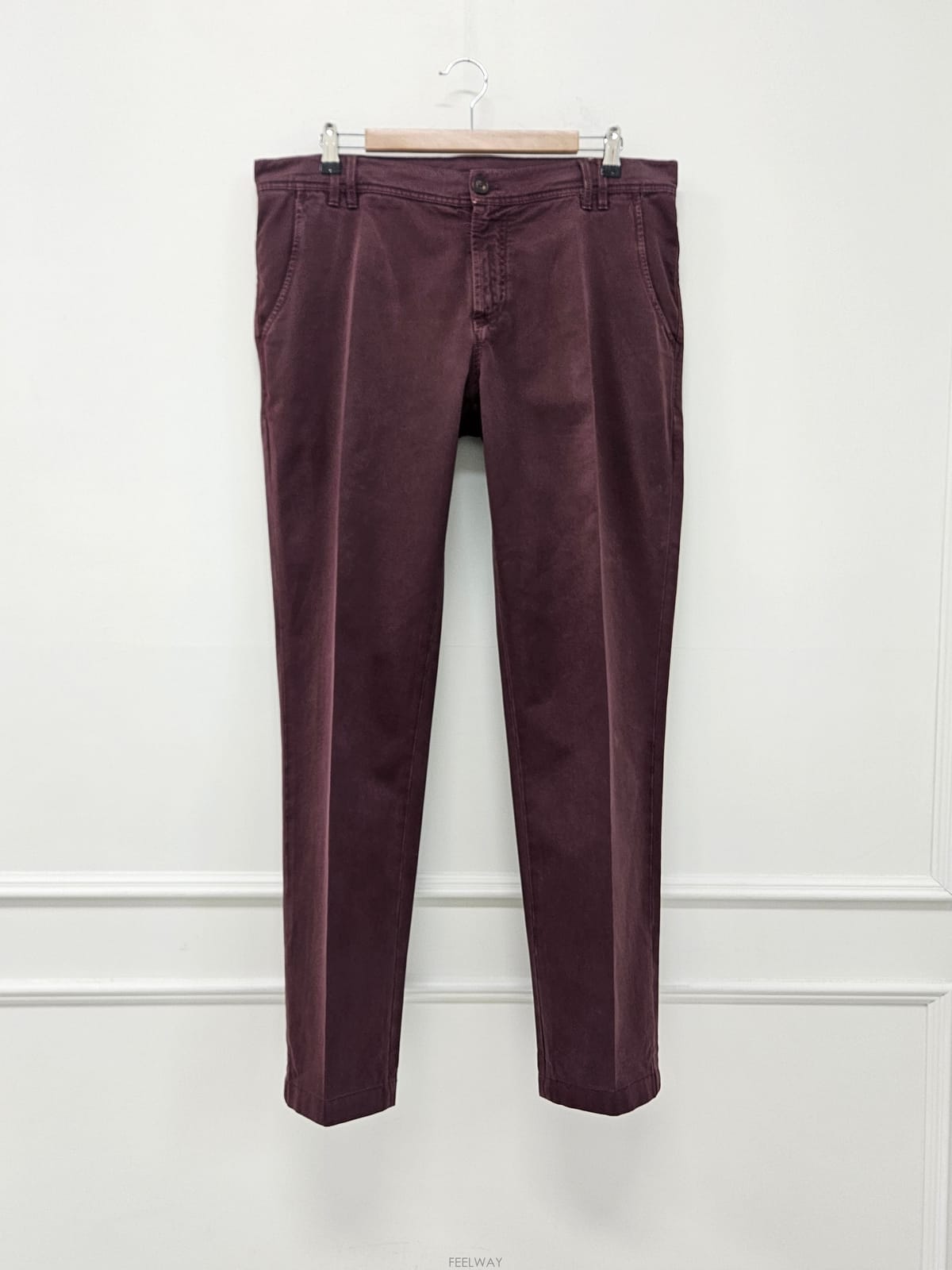 Brunello Cucinelli ���ڷ� ��ġ�ڸ� ���ǵ� ġ�� �������ڷ� ��ġ�ڸ� ���ǵ� ġ�� ����