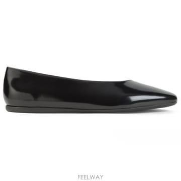 26 FW 프라다 스퀘어 토 발레 플랫 블랙 F0002 1F522OF005055