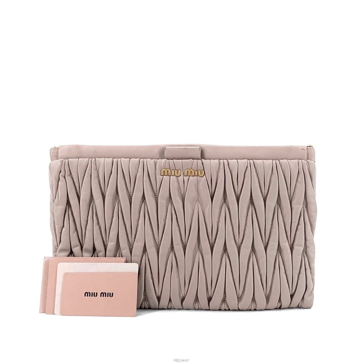 Miu Miu [�������] [��ȭ��A/S����] �̿�̿� ���׶�� Ŭ��ġ RP0390[�������] [��ȭ��A/S����] �̿�̿� ���׶�� Ŭ��ġ RP