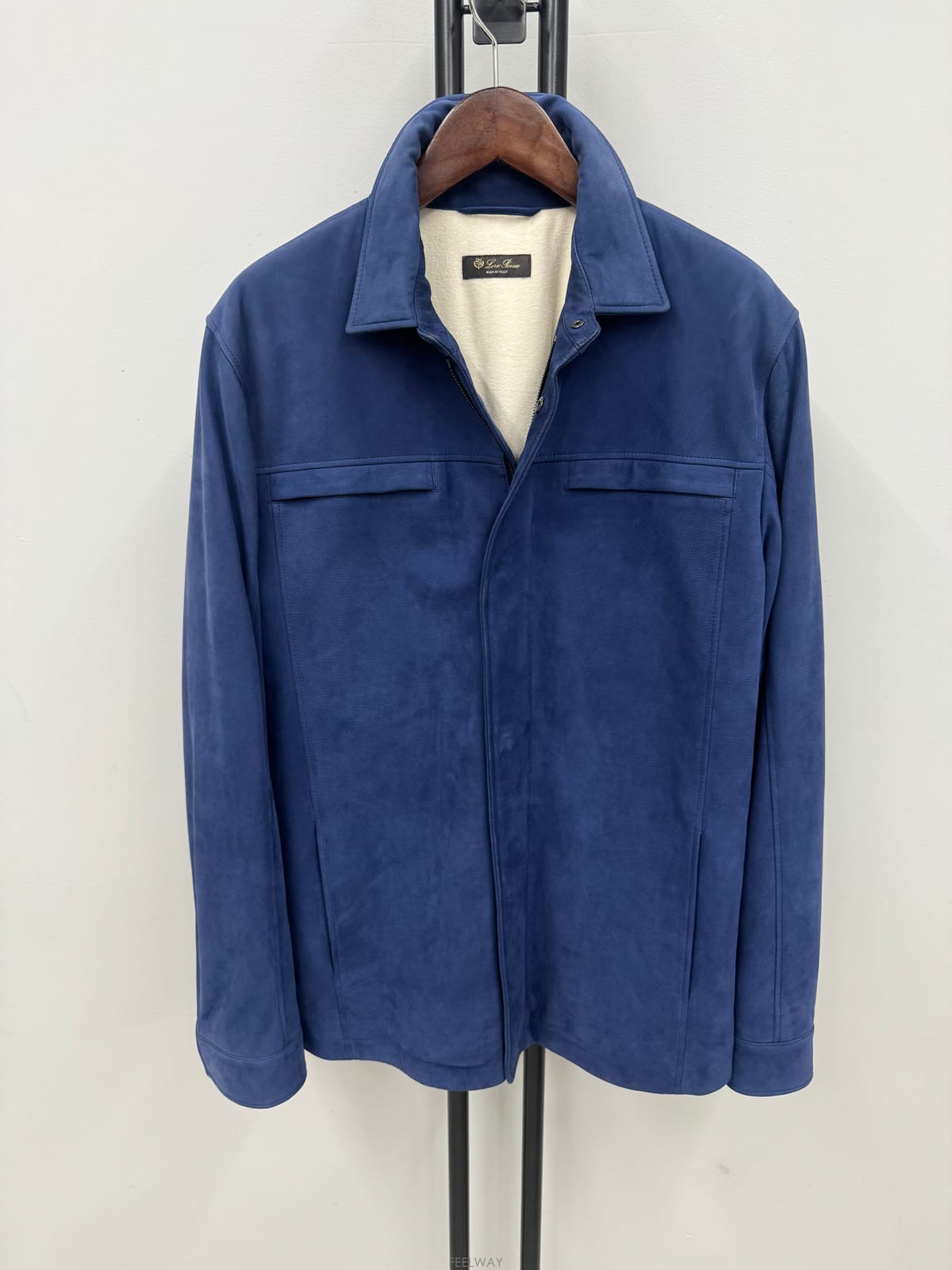 Loro Piana (���� ���Ϲ߼�) �η��ǾƳ� ���� ���� ī����Ų ����(���� ���Ϲ߼�) �η��ǾƳ� ���� ���� ī����Ų ����
