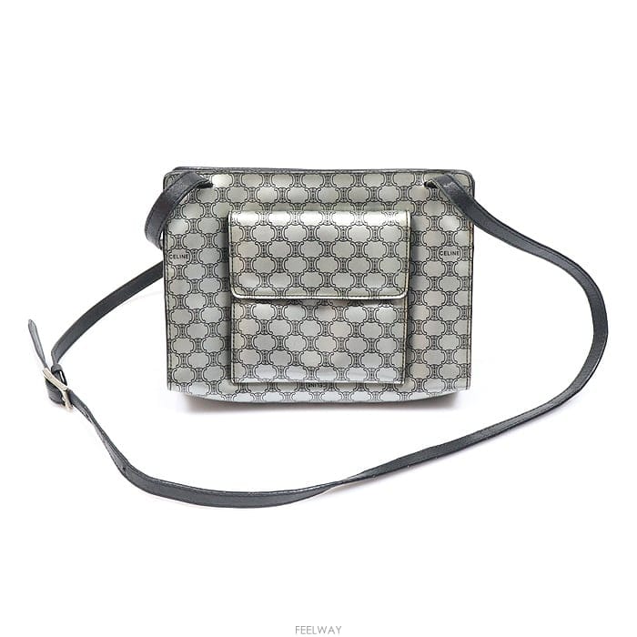 CELINE Celine(������) PVC �ǹ� Ʈ������ �̴� ũ�ν���Celine(������) PVC �ǹ� Ʈ������ �̴� ũ�ν���